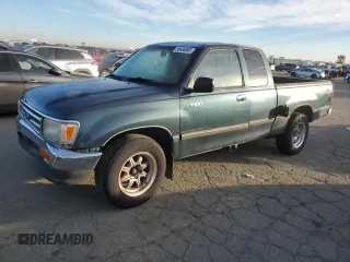 1996 Toyota T100 DX with VIN JT4TN12D8T0022787, listed as a Copart auction lot 88606865 with 268,354 mi miles and Clean Title. Bid and sale history available at carsss.com. Image 1.