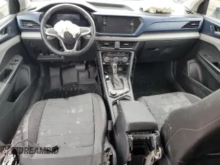 2022 Volkswagen Taos SE с VIN 3VVLX7B2XNM082339, выставлен на аукционе Copart как лот 50951215 с пробегом Не указан миль и На запчасти • Non repairable. История ставок и продаж доступна на DreamBid. Изображение 8.