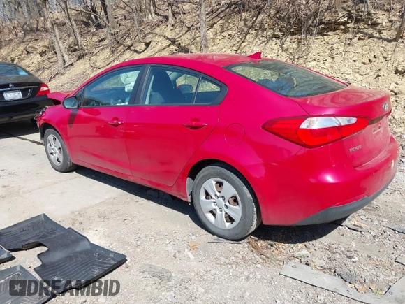 2016 Kia Forte LX z VIN KNAFK4A65G5470047, wystawiony jako IAAI lot #42108081 z przebiegiem 54 870 mil mil oraz . Historia ofert i sprzedaży dostępna na DreamBid. Obrazek 3.