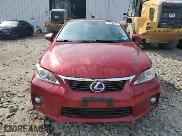 2013 Lexus CT 200h z VIN JTHKD5BH7D2162309, wystawiony jako Copart lot #57770765 z przebiegiem 67 900 mil mil oraz Szkoda całkowita • Salvage title. Historia ofert i sprzedaży dostępna na DreamBid. Obrazek 5.