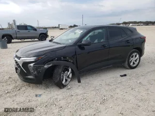 2025 Chevrolet Trax LS with VIN KL77LFEP7SC138261, listed as a Copart auction lot 47357685 with NaN miles and Salvage Title. Bid and sale history available at carsss.com. Image 1.