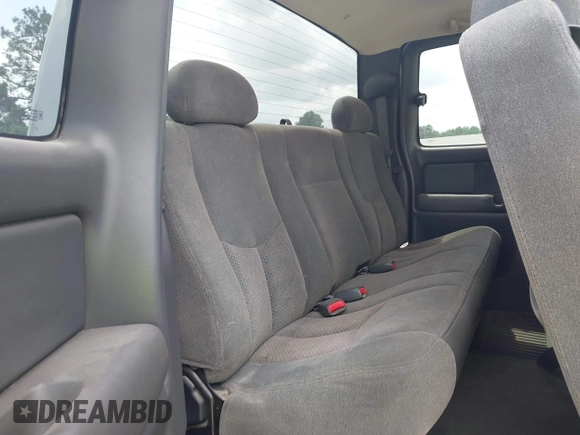 2004 Chevrolet Silverado 1500 Work Truck with VIN 2GCEC19T541280492, listed as a IAAI auction lot 42053499 with 233,258 mi miles and . Bid and sale history available at DreamBid. Image 8.