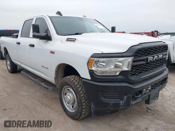 2022 Ram 2500 Tradesman z VIN 3C6UR5HJ4NG354406, wystawiony jako IAAI lot #41979979 z przebiegiem 79 649 mil mil oraz . Historia ofert i sprzedaży dostępna na DreamBid. Obrazek 1.