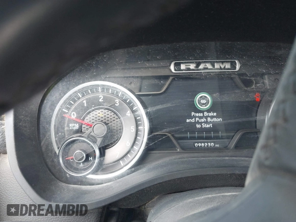 2019 Ram 1500 Laramie with VIN 1C6SRFDTXKN545769, listed as a IAAI auction lot 41969816 with 98,230 mi miles. Bid and sale history available at carsss.com. Image 7.
