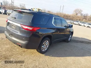 2020 Chevrolet Traverse LT Cloth with VIN 1GNERGKW9LJ151852, listed as a IAAI auction lot 41726690 with 92,671 mi miles. Bid and sale history available at carsss.com. Image 4.