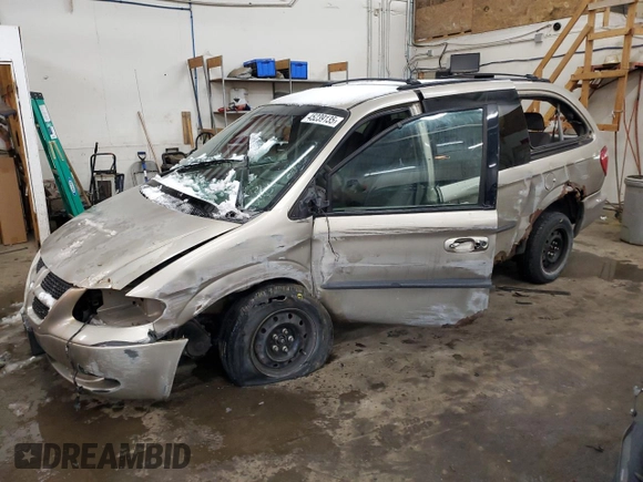 2003 Dodge Caravan EL with VIN 2D4GP34353R232476, listed as a Copart auction lot 45239135 with 197,903 mi miles and Salvage Title. Bid and sale history available at carsss.com. Image 1.