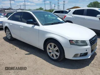 2009 Audi A4 Premium z VIN WAUJF78K29N076768, wystawiony jako IAAI lot #42351229 z przebiegiem 181 812 mil mil oraz . Historia ofert i sprzedaży dostępna na DreamBid. Obrazek 1.