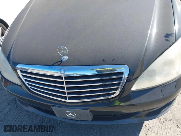 2007 Mercedes-Benz S 550 with VIN WDDNG86X07A138362, listed as a IAAI auction lot 41663730 with 141,760 mi miles and . Bid and sale history available at DreamBid. Image 6.