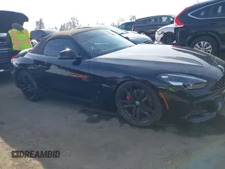2022 BMW Z4 sDriveM40i with VIN WBAHF9C08NWX38258, listed as a IAAI auction lot 41462157 with 43,534 mi miles. Bid and sale history available at carsss.com. Image 13.