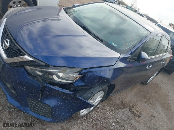 2019 Nissan Sentra SR with VIN 3N1AB7APXKY377529, listed as a IAAI auction lot 41643338 with 82,872 mi miles. Bid and sale history available at carsss.com. Image 17.