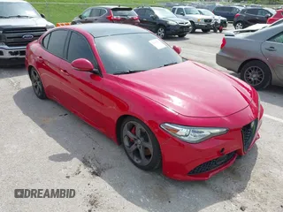 2018 Alfa Romeo Giulia z VIN ZARFAEDNXJ7571486, wystawiony jako IAAI lot #42023221 z przebiegiem 95 424 mil mil oraz . Historia ofert i sprzedaży dostępna na DreamBid. Obrazek 1.