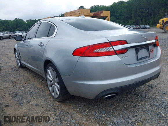 2012 Jaguar XF z VIN SAJWA0FB6CLS28170, wystawiony jako IAAI lot #42368580 z przebiegiem Nie podano mil oraz . Historia ofert i sprzedaży dostępna na DreamBid. Obrazek 3.