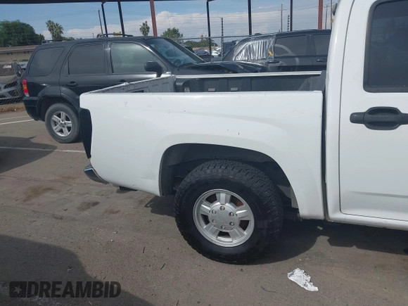 2005 Chevrolet Colorado 1SC LS Z85 with VIN 1GCCS136258113504, listed as a IAAI auction lot 42160678 with 377,555 mi miles. Bid and sale history available at carsss.com. Image 14.