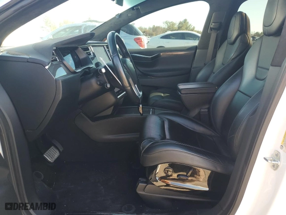 2017 Tesla Model X 90D with VIN 5YJXCBE21HF044498, listed as a Copart auction lot 49305475 with 86,064 mi miles and Salvage Title. Bid and sale history available at carsss.com. Image 7.