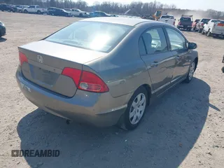 2008 Honda Civic LX with VIN 2HGFA16518H315303, listed as a IAAI auction lot 41760098 with 116,896 mi miles and . Bid and sale history available at DreamBid. Image 4.