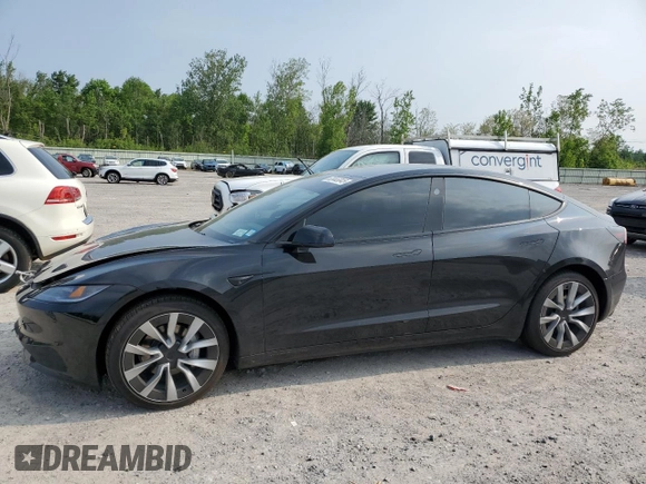 2025 Tesla Model 3 Long Range с VIN 5YJ3E1EB7SF900896, выставлен на аукционе Copart как лот 60446345 с пробегом 5 040 миль миль и Списание • Salvage title. История ставок и продаж доступна на DreamBid. Изображение 1.