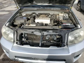 2006 Toyota 4Runner SR5 with VIN JTEBT14R268030332, listed as a Copart auction lot 43806845 with 273,725 mi miles and Salvage Title. Bid and sale history available at carsss.com. Image 12.