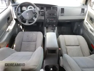 2006 Dodge Durango SXT с VIN 1D4HB38NX6F179090, выставлен на аукционе Copart как лот 73947134 с пробегом 216 893 миль миль и Списание • Salvage title. История ставок и продаж доступна на DreamBid. Изображение 8.