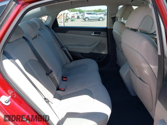 2015 Hyundai Sonata SE z VIN 5NPE24AF0FH065226, wystawiony jako IAAI lot #42370816 z przebiegiem 205 710 mil mil oraz . Historia ofert i sprzedaży dostępna na DreamBid. Obrazek 8.