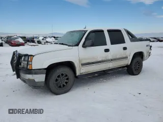 2005 Chevrolet Avalanche Z71 with VIN 3GNEK12Z95G198010, listed as a Copart auction lot 43051005 with 252,004 mi miles and Clean Title. Bid and sale history available at carsss.com. Image 1.
