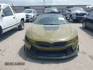 2019 BMW i8 z VIN WBY2Z6C52KVG98174, wystawiony jako IAAI lot #41994979 z przebiegiem 1 187 mil mil oraz . Historia ofert i sprzedaży dostępna na DreamBid. Obrazek 12.