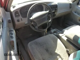 1996 Ford Explorer with VIN 1FMCU22X8TUA43114, listed as a Copart auction lot 59876404 with 252,426 mi miles and Salvage title. Bid and sale history available at DreamBid. Image 8.