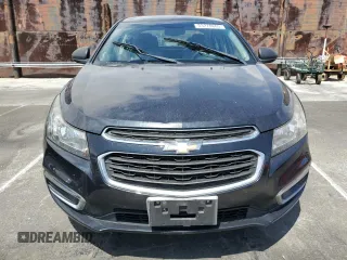 2015 Chevrolet Cruze LS with VIN 1G1PA5SG2F7102279, listed as a Copart auction lot 53270605 with 85,300 mi miles and Clean Title. Bid and sale history available at DreamBid. Image 5.