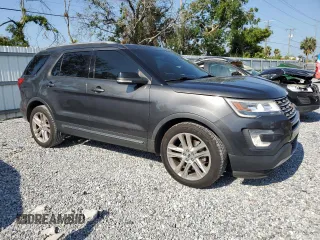 2017 Ford Explorer XLT с VIN 1FM5K7D85HGD79200, выставлен на аукционе Copart как лот 57557635 с пробегом 110 832 миль миль и Списание • Salvage title. История ставок и продаж доступна на DreamBid. Изображение 4.