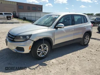 2014 Volkswagen Tiguan SEL with VIN WVGBV3AX9EW546268, listed as a Copart auction lot 64166795 with 142,362 mi miles and Clean title. Bid and sale history available at DreamBid. Image 1.