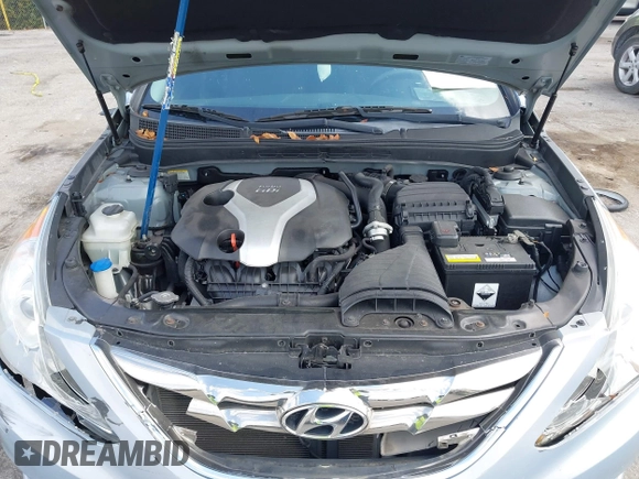 2012 Hyundai Sonata SE with VIN 5NPEC4AB9CH475853, listed as a IAAI auction lot 42084329 with 143,146 mi miles and . Bid and sale history available at carsss.com. Image 10.
