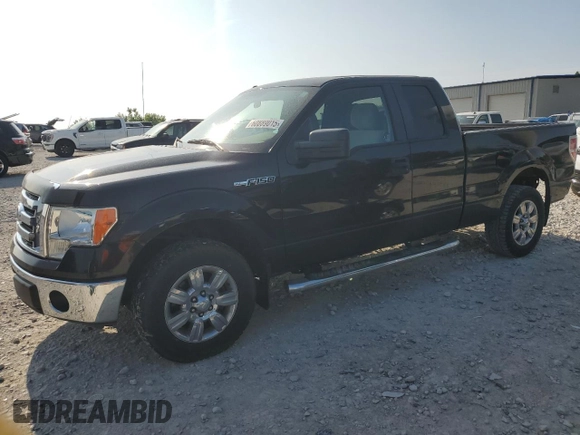 2011 Ford F-150 XL with VIN 1FTEX1CM8BFA38906, listed as a Copart auction lot 60889015 with 143,667 mi miles and Clean title. Bid and sale history available at DreamBid. Image 1.