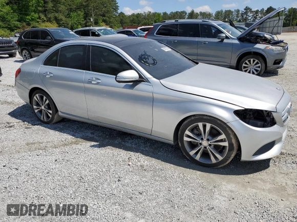 2015 Mercedes-Benz C 300 with VIN 55SWF4JB1FU077291, listed as a Copart auction lot 56153025 with 62,000 mi miles and Clean Title. Bid and sale history available at DreamBid. Image 4.