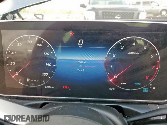 2024 Mercedes-Benz C 300 with VIN W1KAF4HB7RR178065, listed as a Copart auction lot 63899735 with 2,792 mi miles and Salvage title. Bid and sale history available at DreamBid. Image 9.
