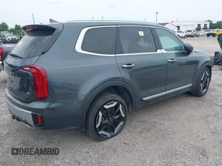 2023 Kia Telluride S z VIN 5XYP6DGC7PG405488, wystawiony jako IAAI lot #42135176 z przebiegiem 16 799 mil mil oraz . Historia ofert i sprzedaży dostępna na DreamBid. Obrazek 4.