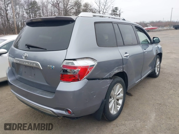 2008 Toyota Highlander Hybrid with VIN JTEEW41A182003472, listed as a IAAI auction lot 41786991 with 266,792 mi miles. Bid and sale history available at carsss.com. Image 4.