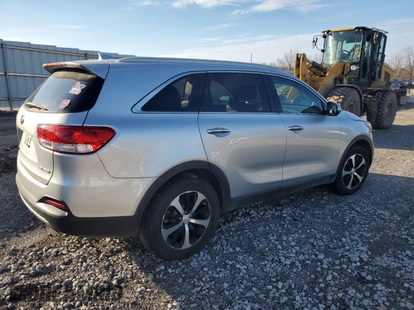 2016 Kia Sorento EX with VIN 5XYPH4A11GG033292, listed as a Copart auction lot 48294025 with Not Provided miles and Clean Title. Bid and sale history available at DreamBid. Image 3.