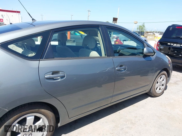 2004 Toyota Prius with VIN JTDKB20U840035148, listed as a IAAI auction lot 42086608 with 87,207 mi miles and . Bid and sale history available at DreamBid. Image 13.