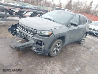 2022 Jeep Compass (RED) Edition with VIN 3C4NJDCB8NT113504, listed as a IAAI auction lot 41403063 with 54,365 mi miles. Bid and sale history available at carsss.com. Image 17.
