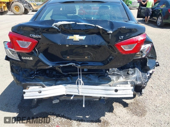 2017 Chevrolet Cruze LT with VIN 1G1BE5SM2H7268552, listed as a IAAI auction lot 42085585 with 49,800 mi miles and . Bid and sale history available at DreamBid. Image 6.