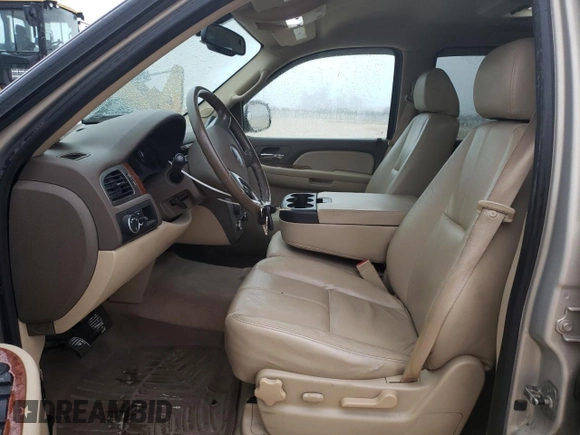 2008 GMC Yukon SLE w/3SA with VIN 1GKFC13C38R102627, listed as a Copart auction lot 87934925 with 196,107 mi miles and Clean Title. Bid and sale history available at carsss.com. Image 7.