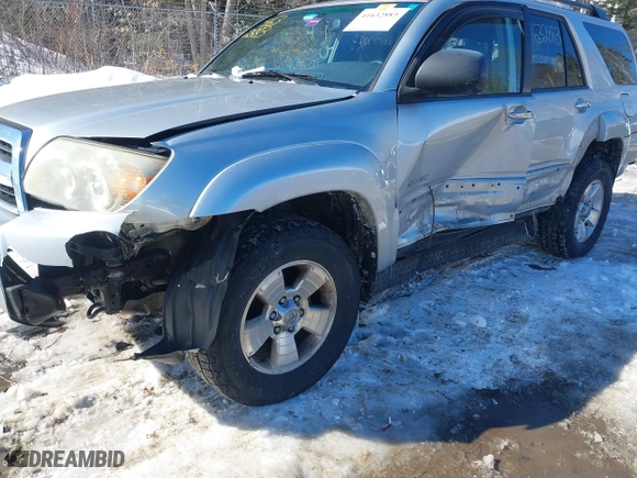 2007 Toyota 4Runner SR5 with VIN JTEBU14RX70117330, listed as a IAAI auction lot 41632883 with 189,121 mi miles. Bid and sale history available at carsss.com. Image 6.