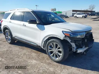 2022 Ford Explorer Limited with VIN 1FMSK7FH0NGA33115, listed as a IAAI auction lot 41328784 with 48,292 mi miles. Bid and sale history available at carsss.com. Image 1.