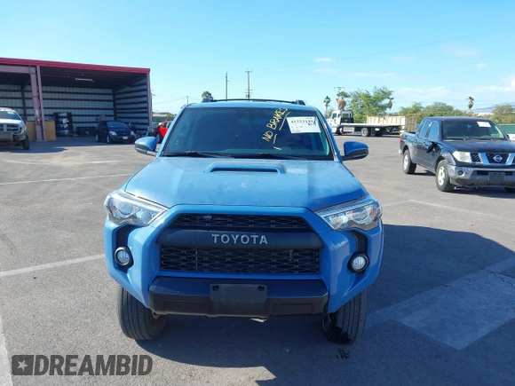 2018 Toyota 4Runner SR5 with VIN JTEBU5JR4J5587343, listed as a IAAI auction lot 41323145 with 51,136 mi miles. Bid and sale history available at carsss.com. Image 12.