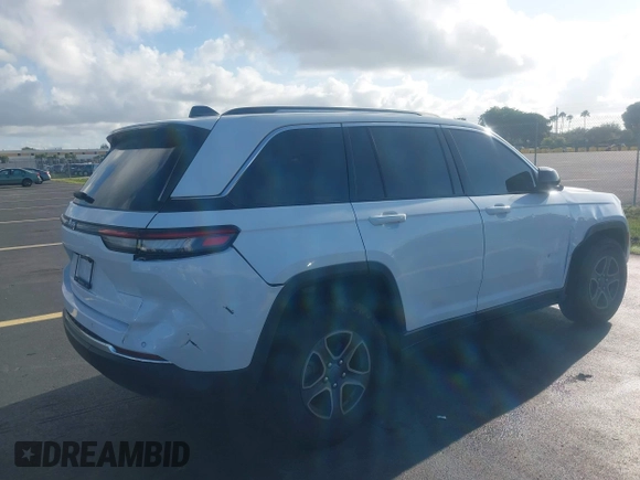 2022 Jeep Grand Cherokee Altitude с VIN 1C4RJGAG0N8616847, выставлен на аукционе IAAI как лот 42567588 с пробегом 40 504 миль миль и . История ставок и продаж доступна на DreamBid. Изображение 4.
