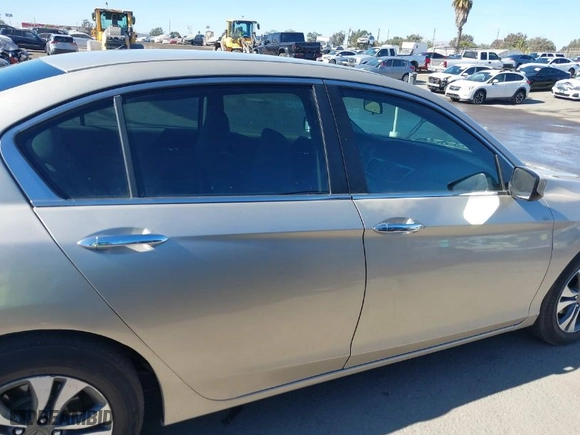 2013 Honda Accord Sdn LX with VIN 1HGCR2F31DA082208, listed as a IAAI auction lot 41372005 with 120,684 mi miles. Bid and sale history available at carsss.com. Image 14.
