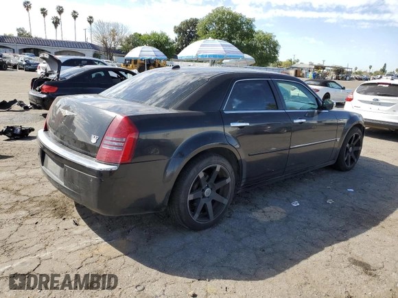 2006 Chrysler 300 C with VIN 2C3LA63H46H171695, listed as a Copart auction lot 47205915 with 103,403 mi miles and Clean Title. Bid and sale history available at carsss.com. Image 3.