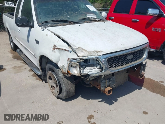 2003 Ford F-150 XL with VIN 1FTRX17243KA96403, listed as a IAAI auction lot 42017173 with 195,120 mi miles. Bid and sale history available at carsss.com. Image 6.