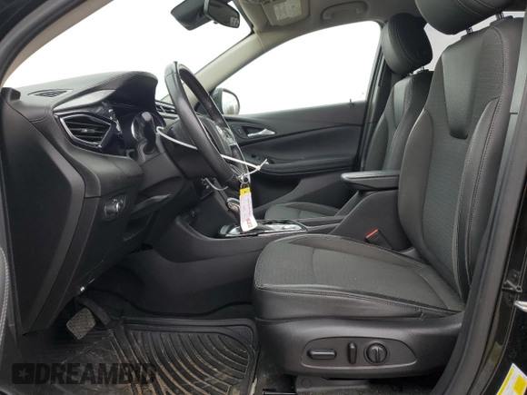 2020 Buick Encore GX Select с VIN KL4MMESL6LB114825, выставлен на аукционе Copart как лот 49985355 с пробегом 45 211 миль миль и Списание • Salvage title. История ставок и продаж доступна на DreamBid. Изображение 7.