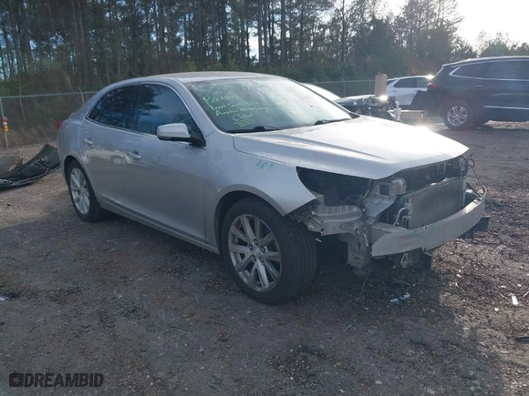 2013 Chevrolet Malibu LT with VIN 1G11E5SA5DF170326, listed as a IAAI auction lot 41689943 with 137,206 mi miles. Bid and sale history available at carsss.com. Image 1.