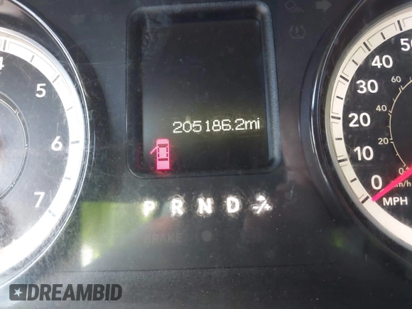 2018 Ram 1500 Tradesman with VIN 3C6JR6DG6JG157833, listed as a IAAI auction lot 41794118 with 205,186 mi miles and . Bid and sale history available at DreamBid. Image 14.